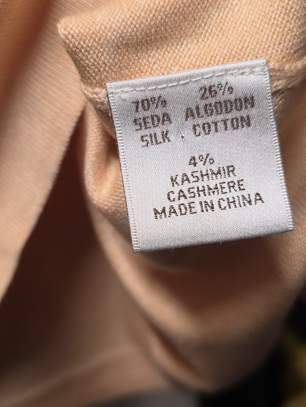 Peter Millar Peach Silk Cashmere V-Neck Sweater Vest Size M - Picture 7 of 7